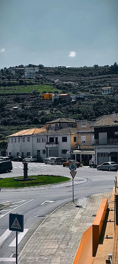 Отель Residencial Douro Пезу-да-Регуа Экстерьер фото