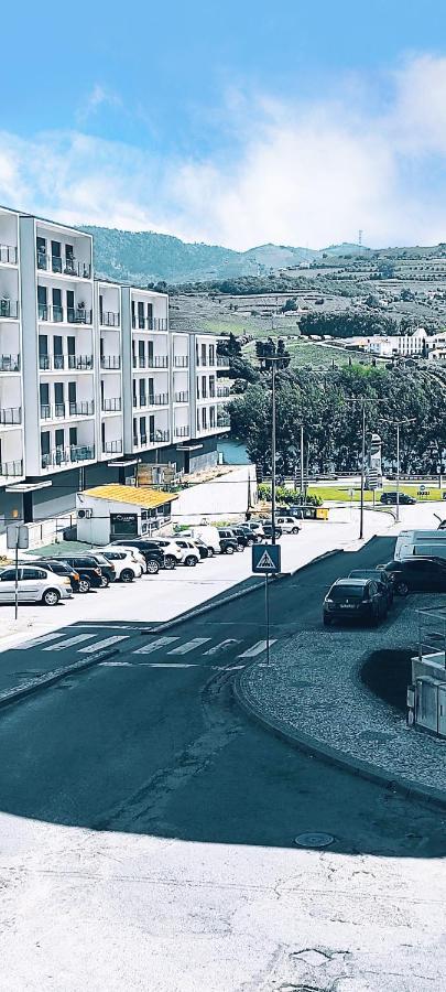 Отель Residencial Douro Пезу-да-Регуа Экстерьер фото