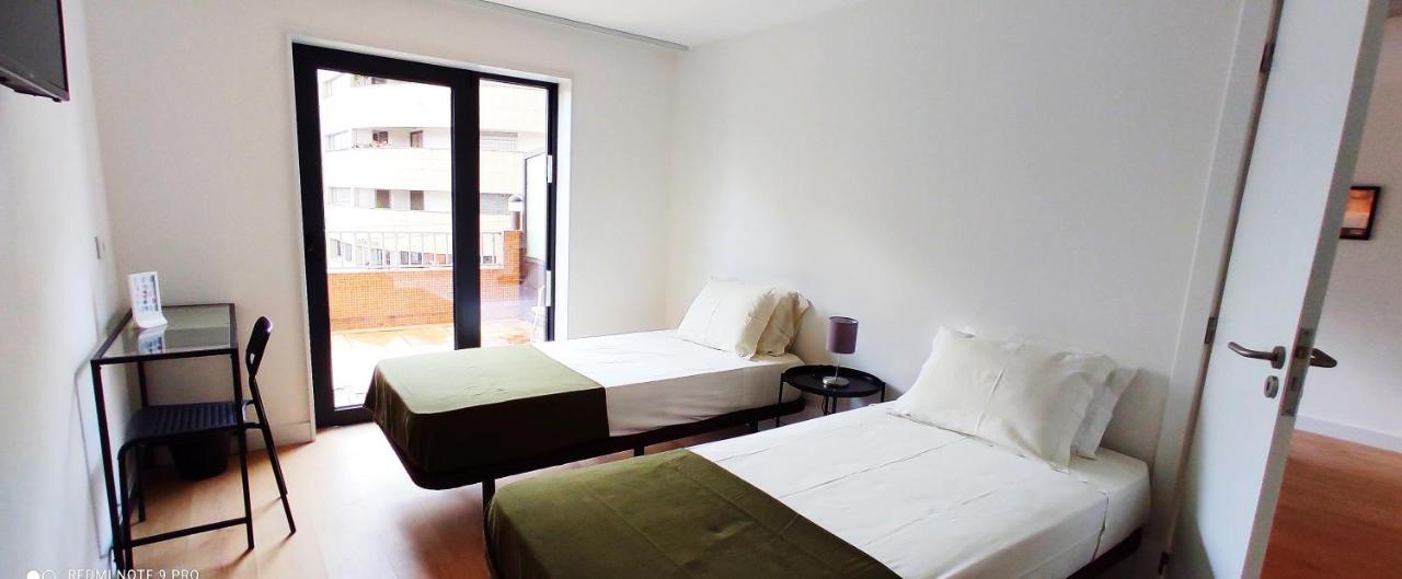 Отель Residencial Douro Пезу-да-Регуа Экстерьер фото